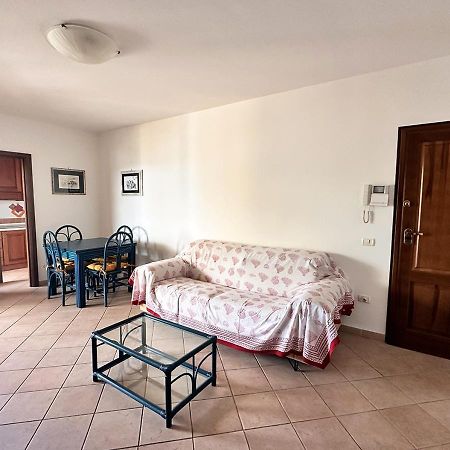 Murphy Holiday Homes - Residenza Aldo Moro 03 La Maddalena  Exteriör bild