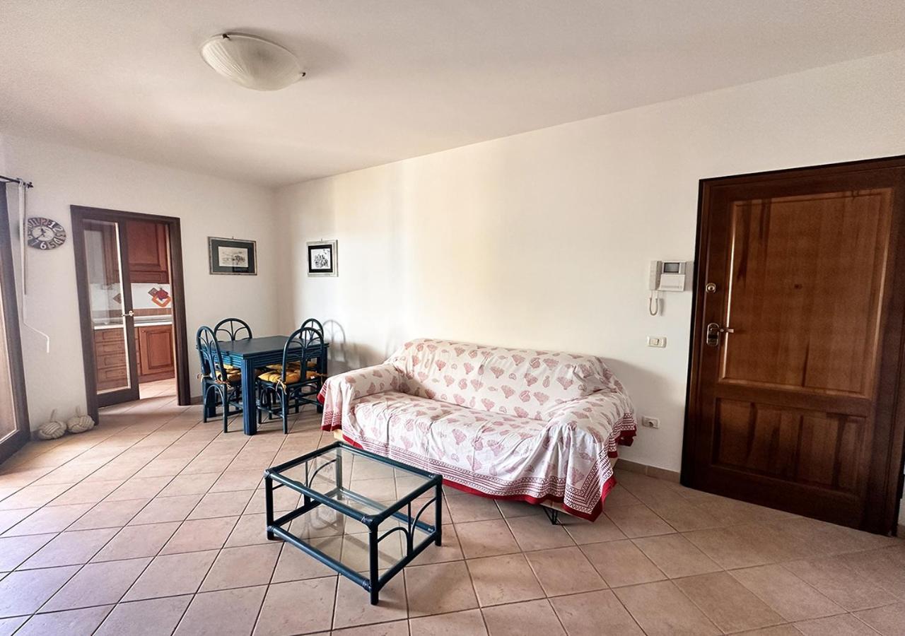 Murphy Holiday Homes - Residenza Aldo Moro 03 La Maddalena  Exteriör bild